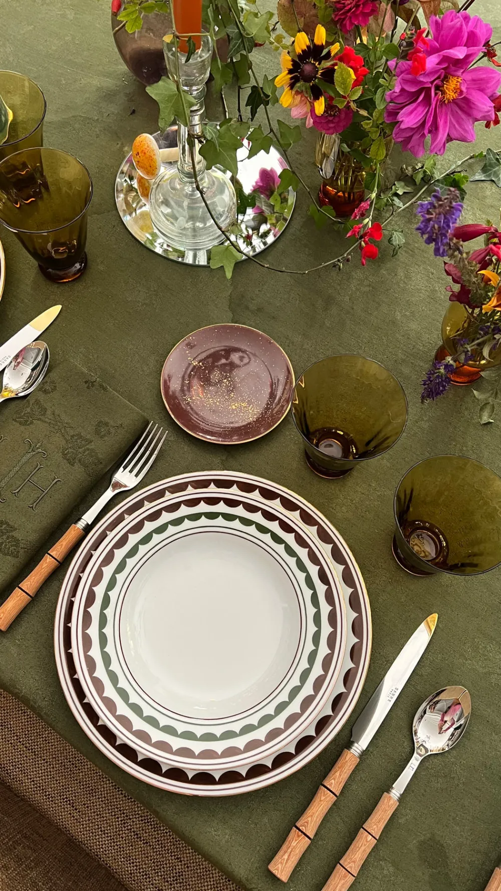 Molecot Dinnerware|Scallop Dinner Plate