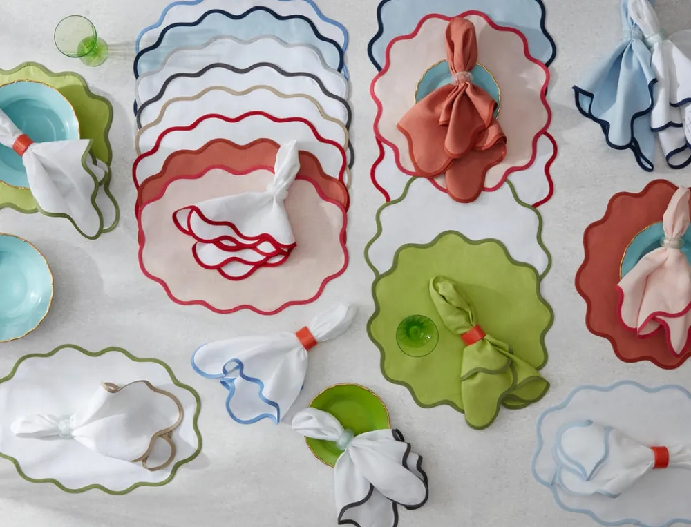 Matouk Place Settings & Linens|Scallop Edge Circle Placemat, Set of 4