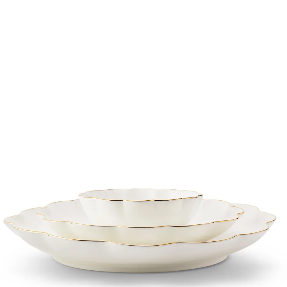 AERIN Dinnerware|Scalloped Nesting Serving Dishes, Set of 3