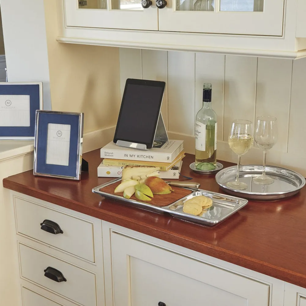 Mariposa Dinnerware|Signature Cheese & Cracker Server with Dark Wood Insert