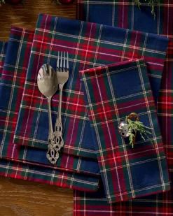 Petite Plume Place Settings & Linens|Signature Twill Napkins in Windsor Tartan