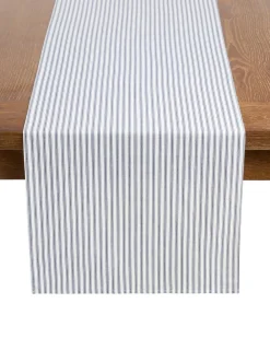 Petite Plume Place Settings & Linens|Signature Twill Runner in Timeless Toile