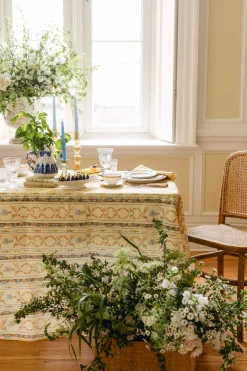 Nadia & Co Place Settings & Linens|Sole Tablecloth