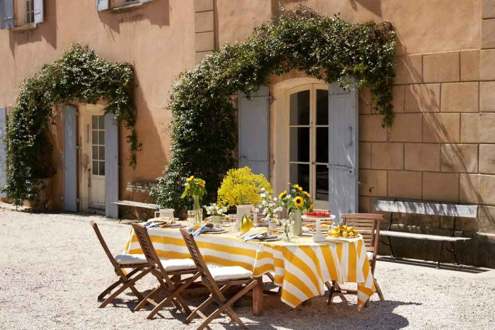 Couleur Nature Place Settings & Linens|St. Tropez Tablecloth in Yellow