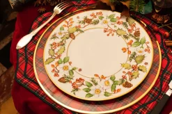 TriChi Design Place Settings & Linens|Stucco Red Tartan Napkin and Placemat, Set of 2